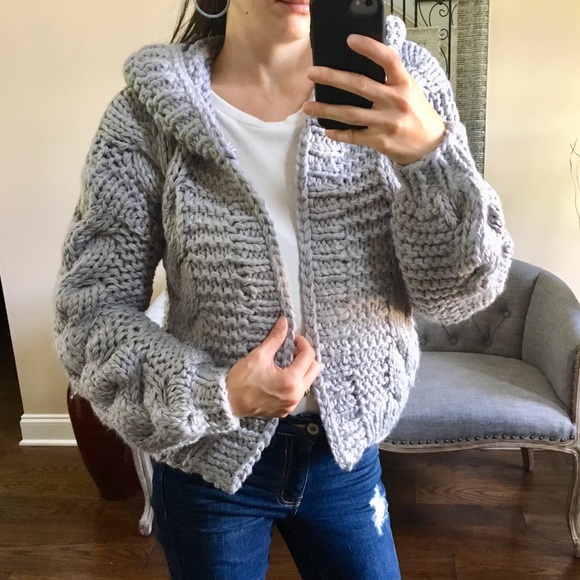 🚨BUY 2 GET 1 FREE!🚨Gray Handmade Chunky Cardigan - Picture 3 of 8